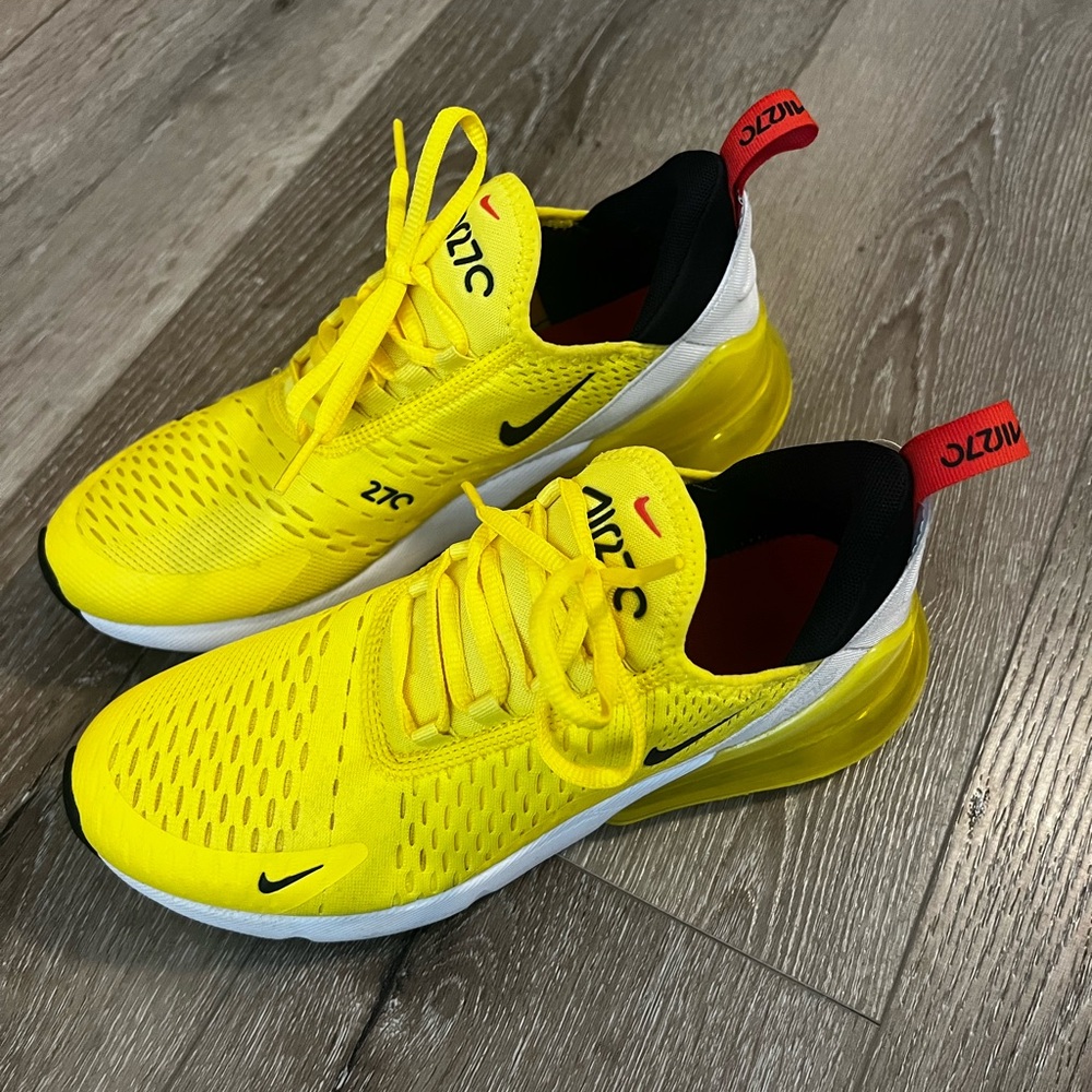 Nike Air Max 270 Bright Yellow Sneakers